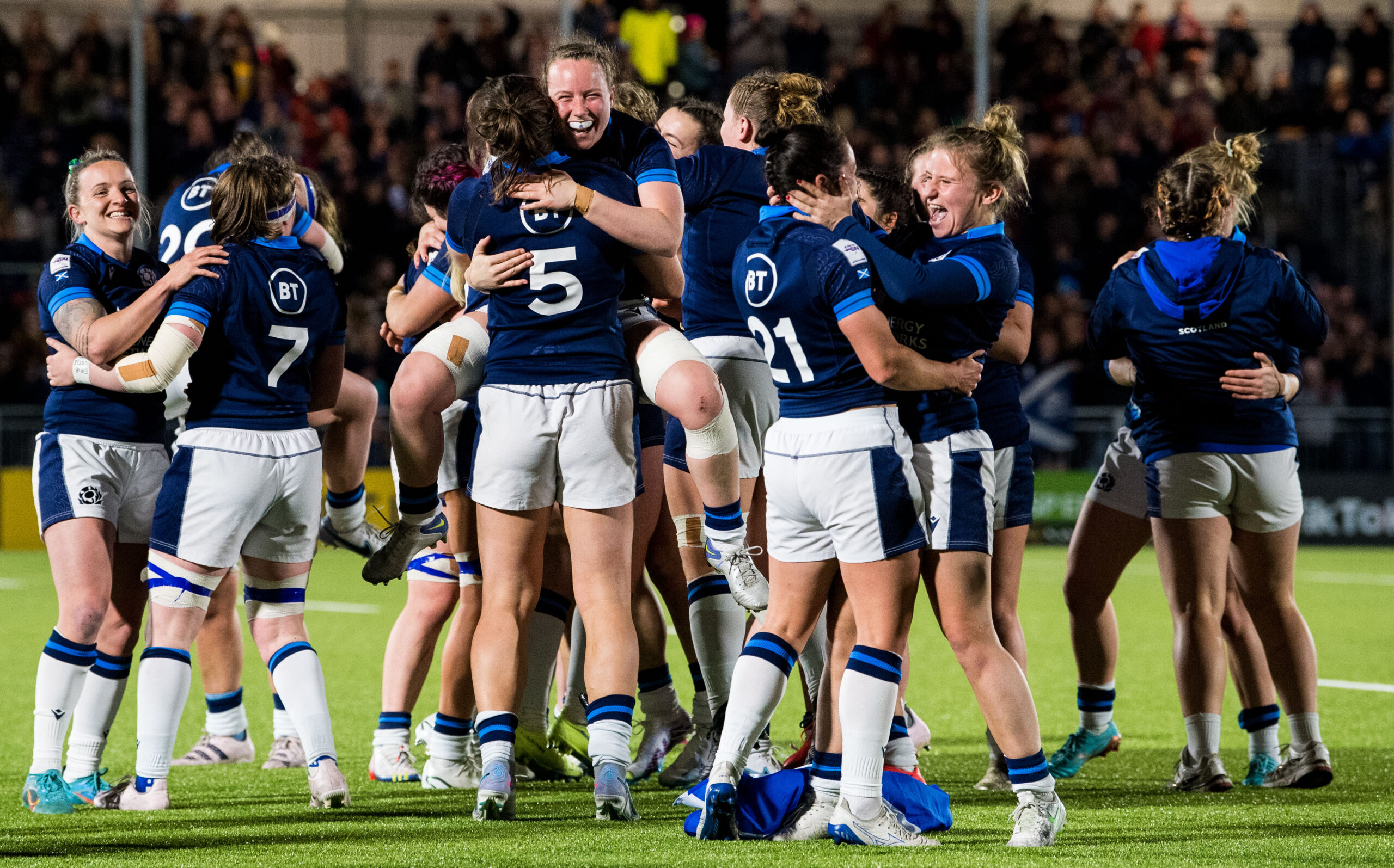 Edinburgh and Glasgow Warriors aligned women's teams to compete in Celtic  Challenge