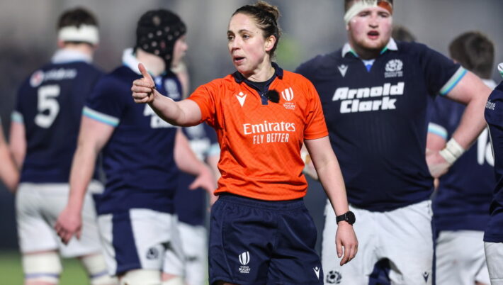 Trailblazing referee Sara Cox confirmed for Community Game Conference