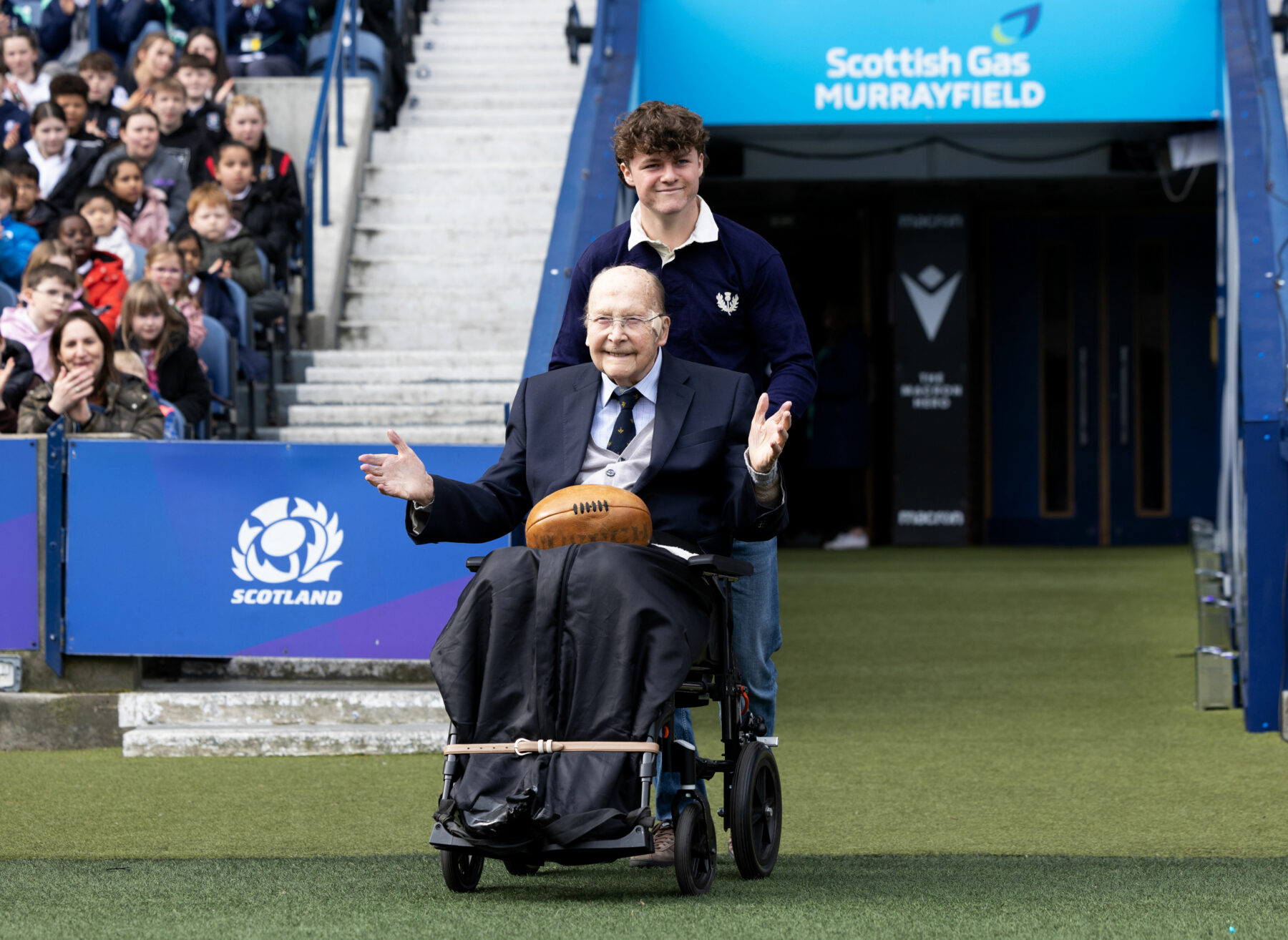 Obituary: Lorn Cowie