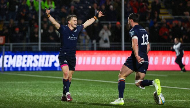 Edinburgh stay top of URC with bonus-point win